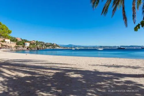 Theoule Beach *