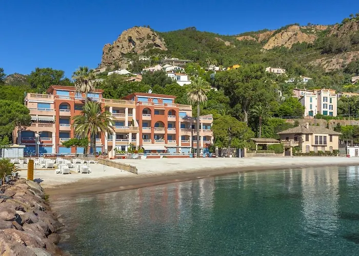 Theoule Beach تيول سور مير